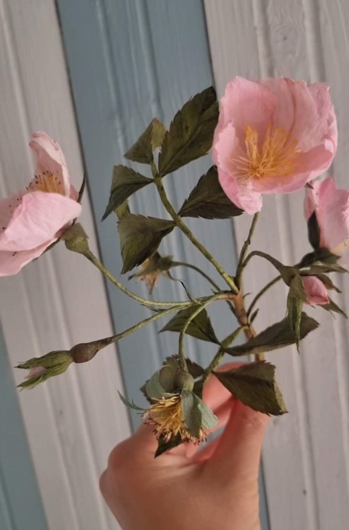 Crepepapirs - Vilde roser workshop